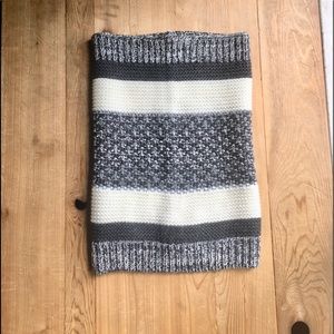 GAP chunky knit infinity scarf